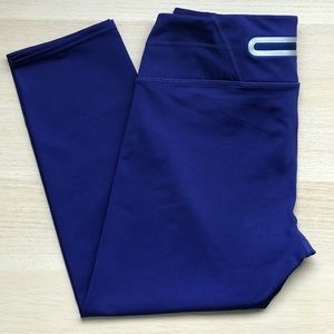 Athleta Sonar Capri Sapphire Leggings